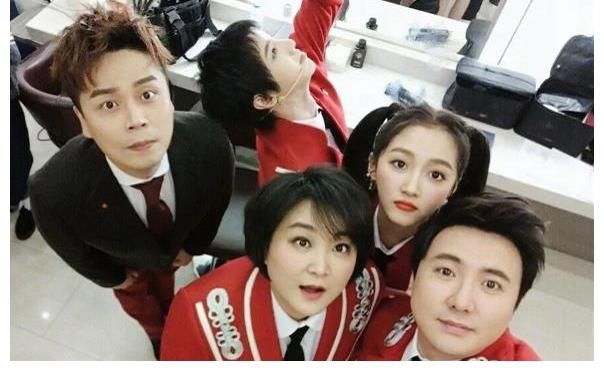 贾玲|被问《王牌7》要换人?吴彤3字回应,宋亚轩华晨宇有望继续录制