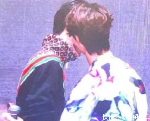 张学友|爆笑错位图合集,王肖好磕,李易峰穿高跟鞋,何炅堪称错位之王