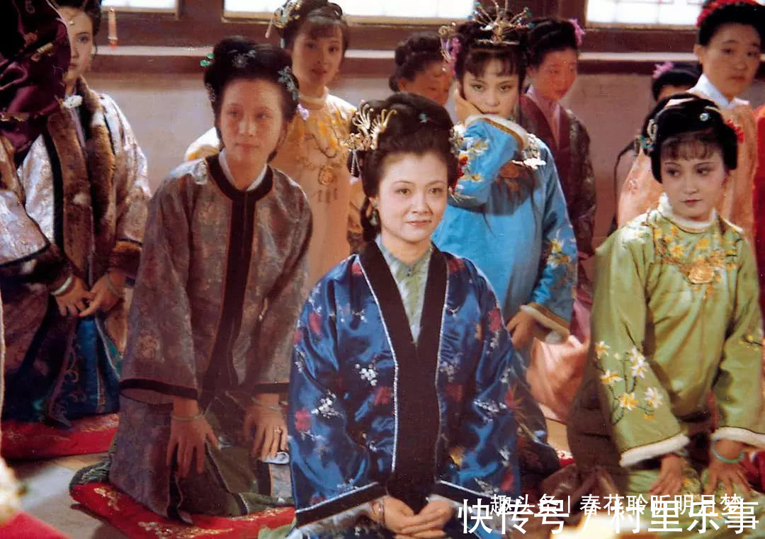 贾珍$红楼梦里贾珍前妻的身份,隐藏着一个重要的秘密