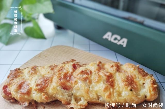 孩子最近迷上这早餐,比披萨汉堡好吃,几分钟就做好,总也吃不腻!