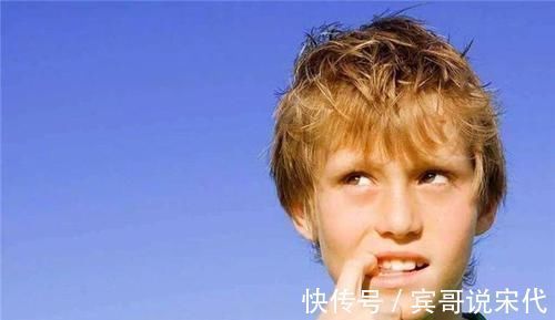 咬指甲|5岁女孩喜欢“咬指甲”,宝妈无奈求医,医生太晚了,拔了吧