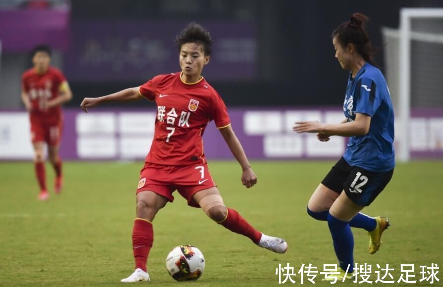 中国女足|4-0！中国女足晋级决赛：王霜3场造5球，张馨传射建功