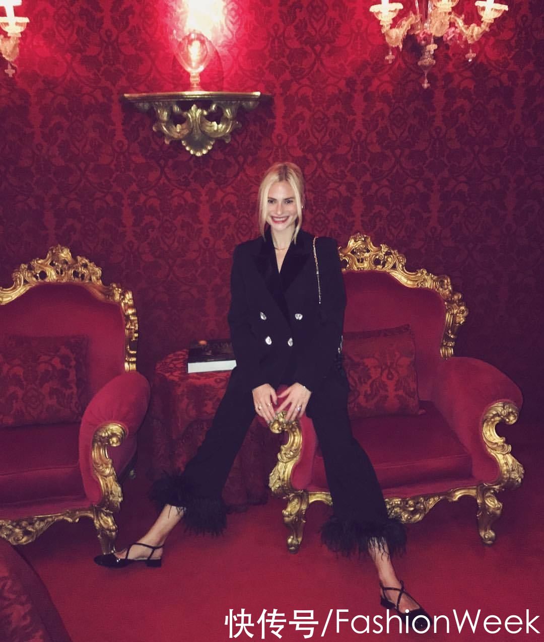 真不愧是ELLE的时尚编辑，私服造型超惊艳，时髦精才不会放过