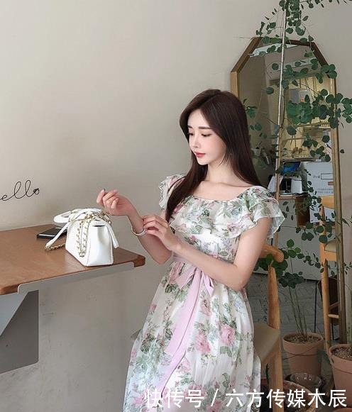 百叶|潮流美女孙允珠,普罗旺斯婉约絮梦碎花百叶裙!