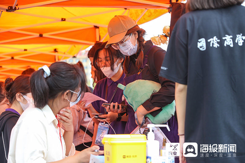 朝气蓬勃！实拍山东工商学院“小萌新”报到现场|图集 | 小萌