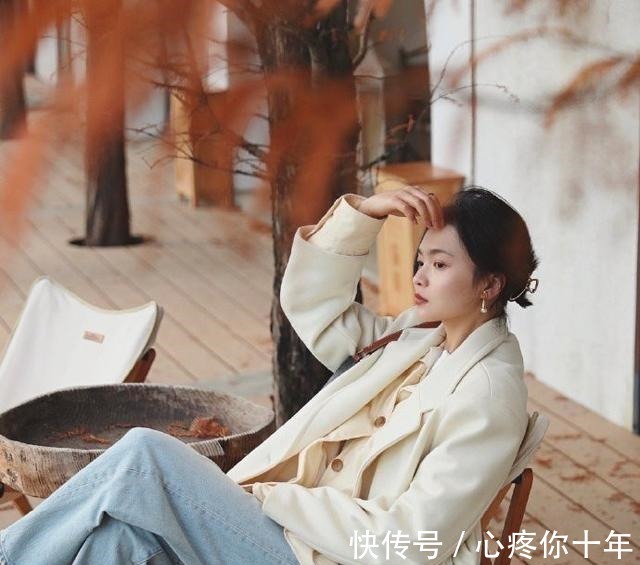 西装套装 初春穿西装,配什么裤子才好看!
