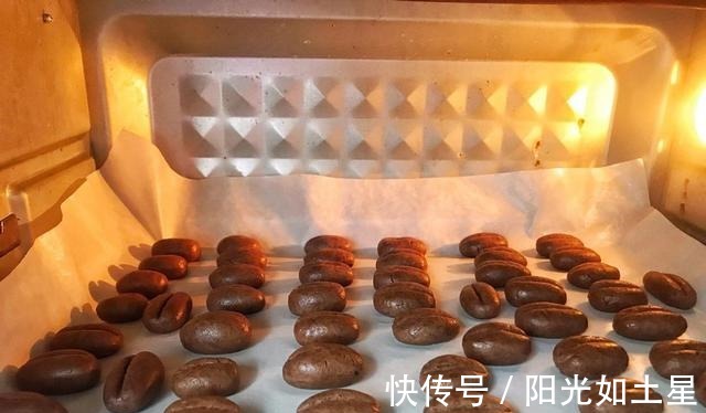 羽毛状|咖啡豆饼干简单做法,脆甜爽口,一口一个营养健康!