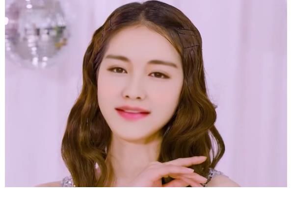 韩国推出AI女团,单曲播放量破67万,真偶像要逐渐失业了?