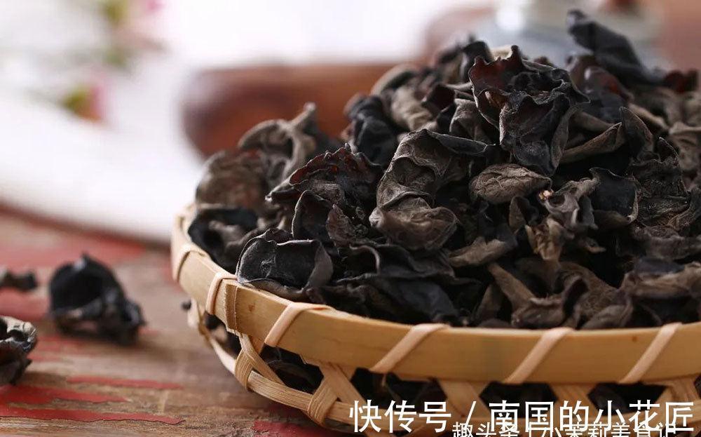 维e|女人过了30岁,6种食物要多吃,“维E”含量高,满面光彩皮肤好