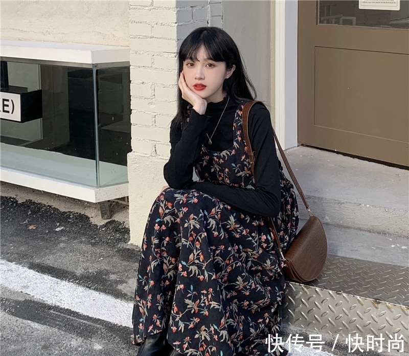 存在感 让人“哇塞,好漂亮”的碎花穿搭,照着穿美丽整个春天