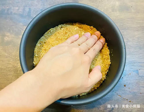 免烤箱的柠檬生乳酪蛋糕!最适合夏天食用,口感清爽,建议收藏!