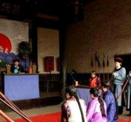 李小宝|清代奇案,寡妇貌美,雨夜私通被捉后迷雾骤起,看知县如何揭秘