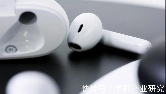 高通|2021上半年发布21款TWS新品,最高售价1999元