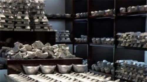 银两|来看看奥特曼最强壮的胳膊!怪兽撒腿就跑:你深井冰啊!