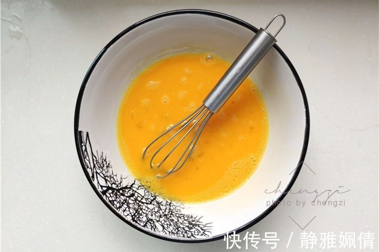 包子|素馅包子怎么调馅不出水？好方法交给你，咬一口鲜嫩多汁，真鲜啊