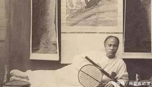 斩首|晚清老照片:新娘穿“婚纱”拍结婚照,死刑犯被当街斩首!