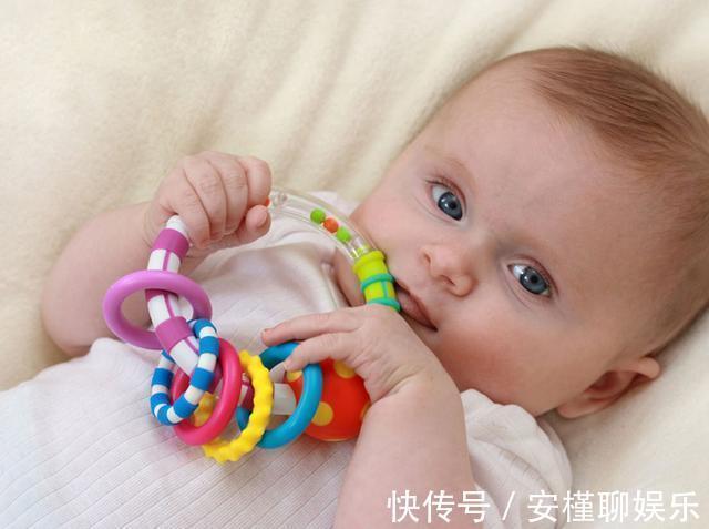 灵活度|辟谣宝宝吃手一定要阻止家长如果处理不当,容易影响宝宝成长
