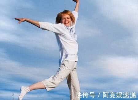 剧烈运动|血脂高的人谨记早上2要,中午3不要,晚上4避免,血脂慢慢降