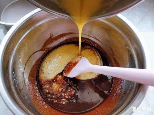  不难|一个巧克力布朗尼蛋糕居然要100块，其实不难，其实自己在家做蛋糕也很简单，真实惠