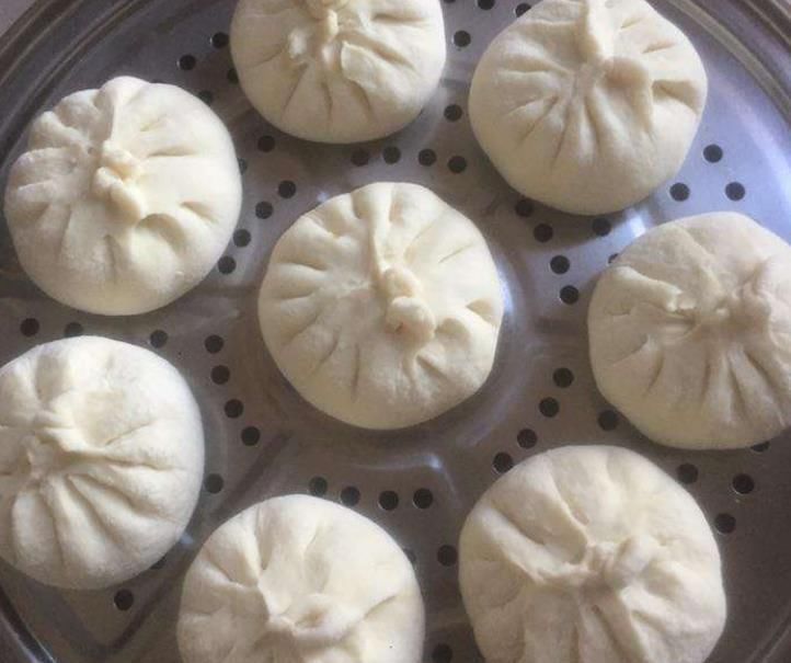 蒸包子塌陷还回缩,原因出在哪?包子铺大妈教我诀窍,学会太受用