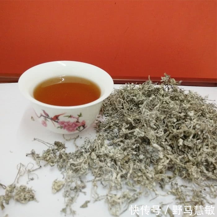 莓茶|糖尿病人的福星来了，喝水时加点它，降血糖，让你不做“药罐子”