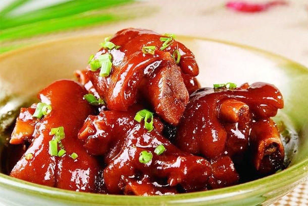 猪蹄|女性爱美,多吃“天然胶原蛋白”,抗皱祛斑,肤白貌美“赛天仙”