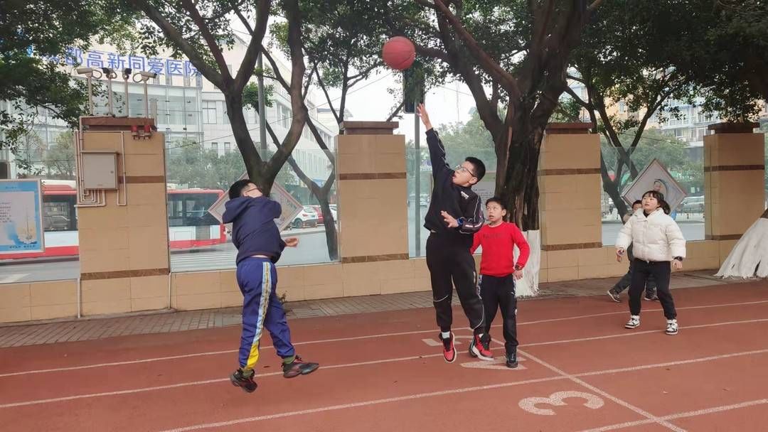 实验小学|“双减”后首个寒假丨成都：97名寒托学生的一天