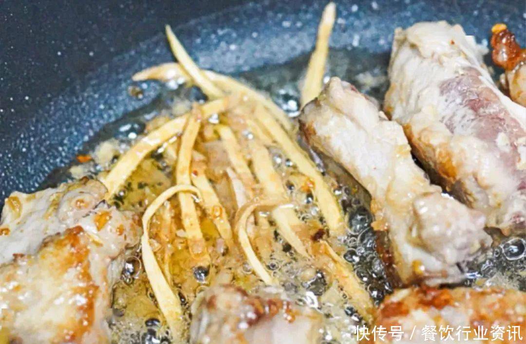 排骨和它是绝配!滋补下饭不油腻,一滴汤汁都不剩,香到骨头都吃掉!