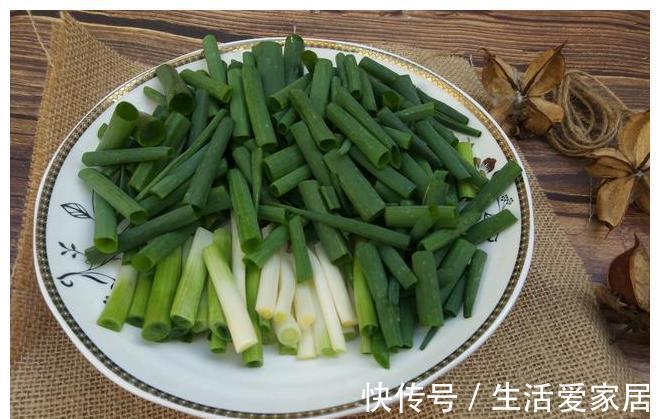 小白|葱油拌面怎么做才好吃?把握好料汁比例,小白也能做出美味的拌面