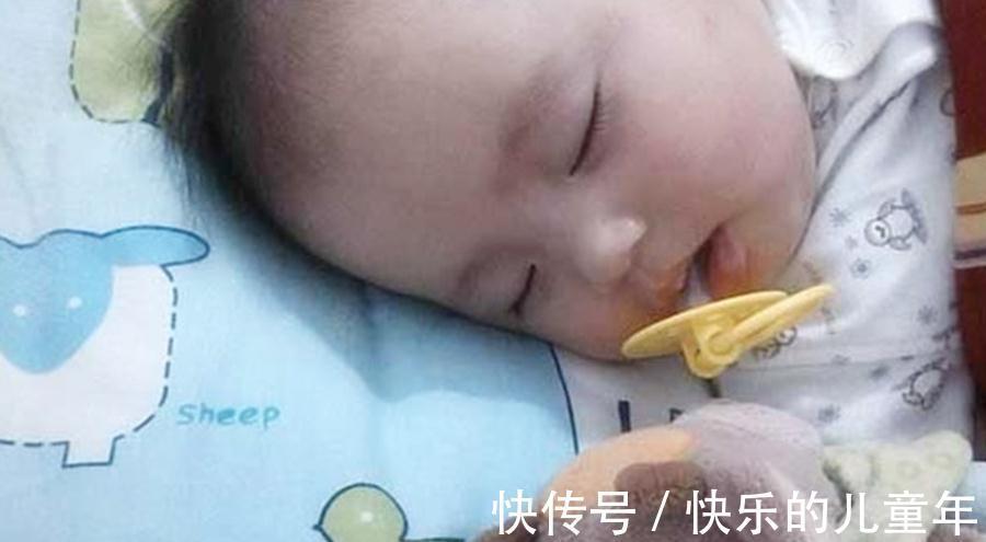生长发育|宝宝吃夜奶，一晚上吃几次最佳？专家给出的标准妈妈参考一下