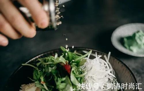 乌发|黑芝麻最大的功效不是乌发，而是这个！每天一把，效果显著