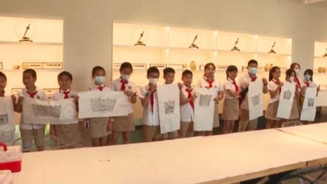 非物质文化遗产！传承文明的薪火，感受非遗魅力！传统工艺拓片体验活动进行中