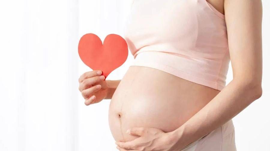 黏膜下肌瘤|子宫肌瘤生长的位置不同，竟隐藏着巨大风险.....