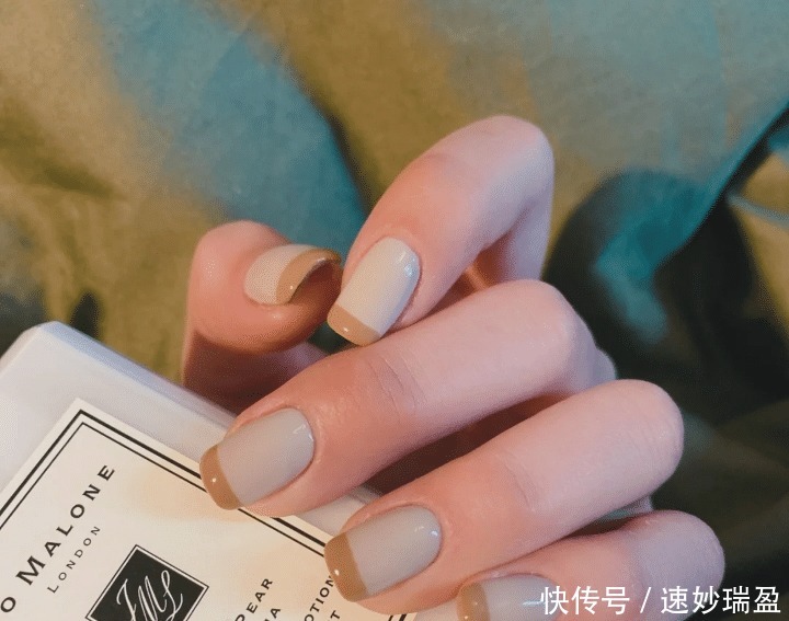 强迫症的克星—反法式美甲,优雅高级,入手不亏