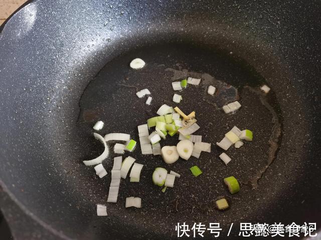 身高|父母身高不及格,儿子13岁身高172,分享长高的秘诀,很实用