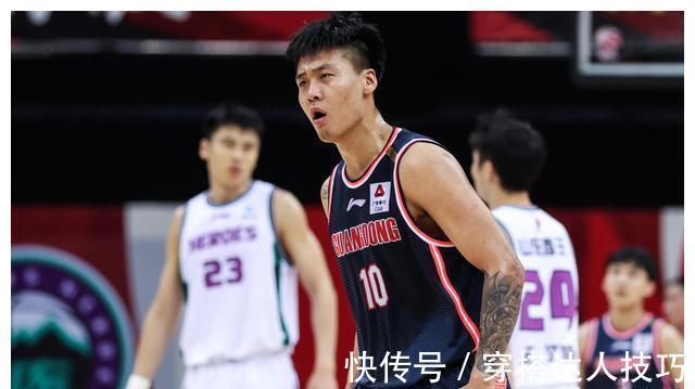 后衛(wèi)|杜鋒暗渡陳倉(cāng)，趙?；鹁€馳援遼粵大戰(zhàn)，宏遠(yuǎn)成CBA大贏家