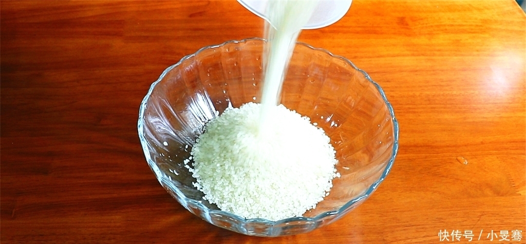 香甜|松软香甜的大米糕家常做法,简单好吃,我家每次做都吃不够