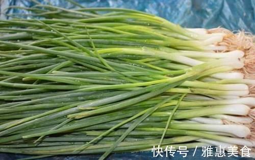 同样都是大葱，看看南方吃的大葱，再看看北方吃的大葱，我凌乱了