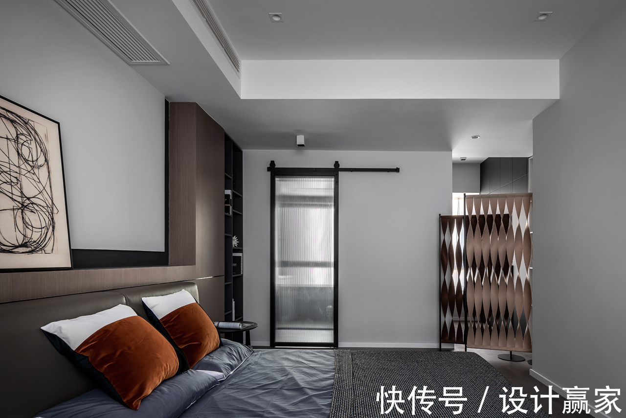 现代|132㎡现代黑白灰,素雅极简的美学空间,冷暖色搭配恰到好处