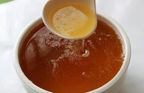 医生|医生:宝宝不满2岁,3种辅食不要碰,容易伤脾胃、发育慢