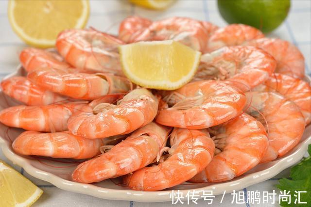 渔民|白灼虾，冷水还是热水煮？老渔民教你多做1步，大虾鲜甜无腥味