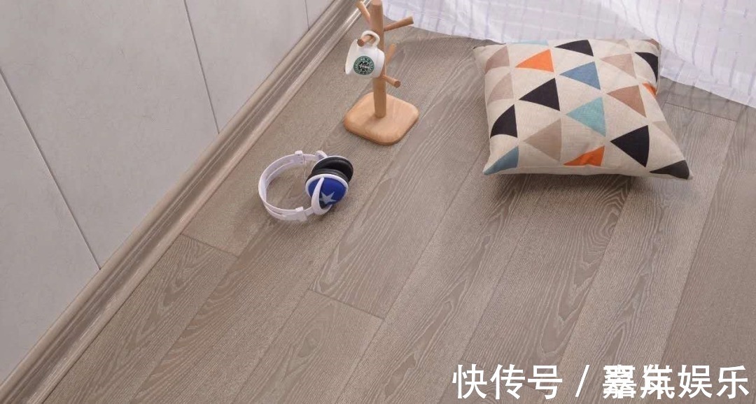 秋老虎|不听劝阻,父母坚持卧室铺瓷砖,入住2年后,只能说真香!