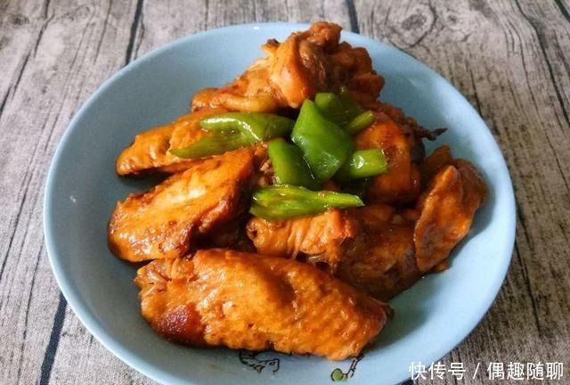 电饭锅焖鸡的做法