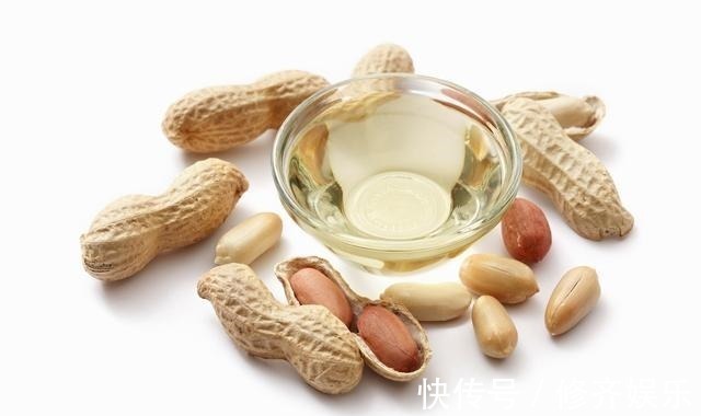 碳水化合物|吃花生米对糖尿病人好不好别疑惑了,内分泌主任发声了
