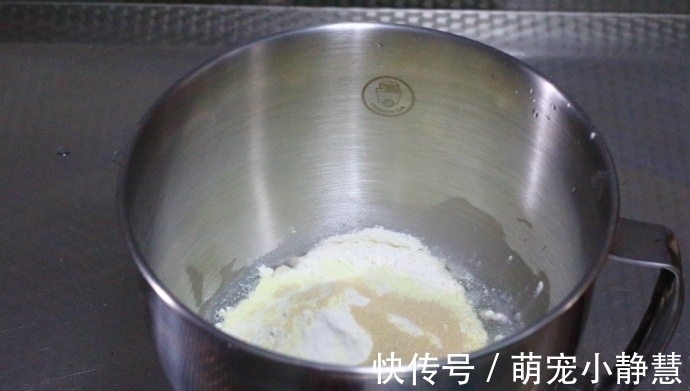 圣诞节做款雪花面包,好看又好吃,还无添加剂,孩子吃着安全放心