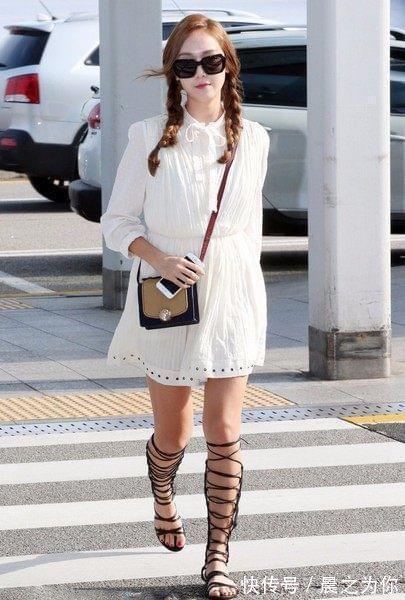 搭配 高跟鞋衬托出修长细腿,掌握好搭配“黄金比”