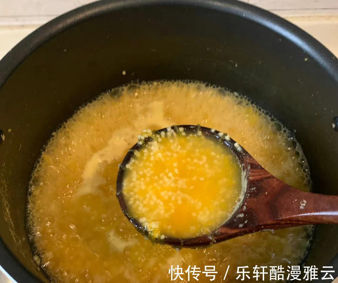 冰糖|入秋后,小米和梨是绝配,坚持每周喝2次,舒坦整个秋天