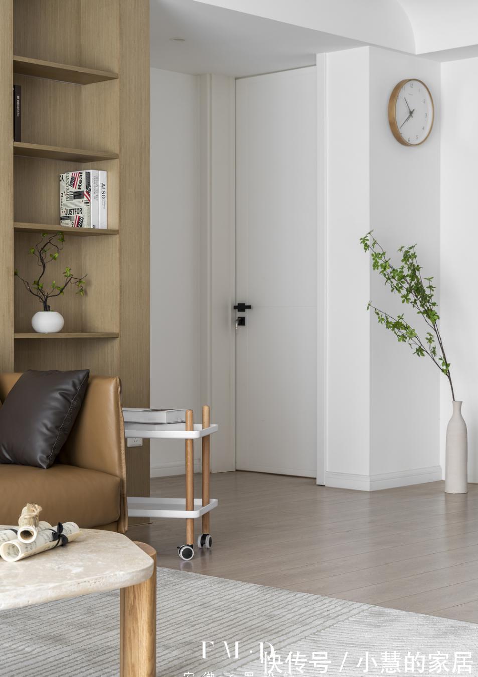 背景墙|随着“去客厅化”流行,传统沙发墙也被取代,做置物型设计才实用