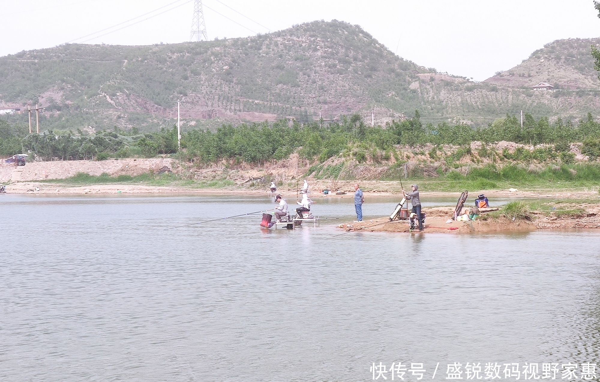 垂钓|夜钓八一水库，渔获远超同伴，我是怎么做到的？