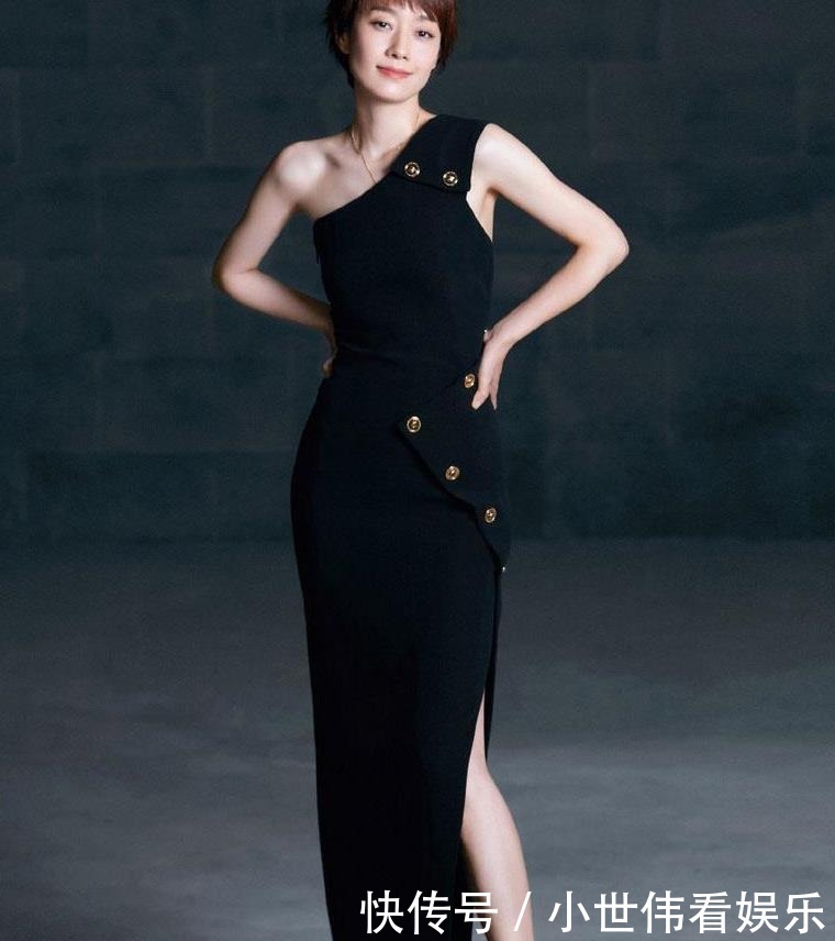 马伊琍终于认真打扮自己,穿黑纱裙优雅又高级,44岁美出国际范